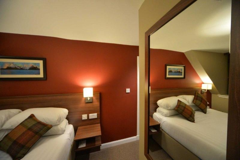 Portree Hotel - Oda