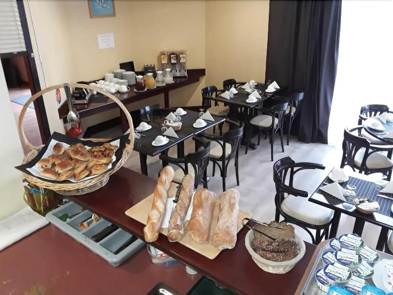Les Hotels Dorele - Restoran