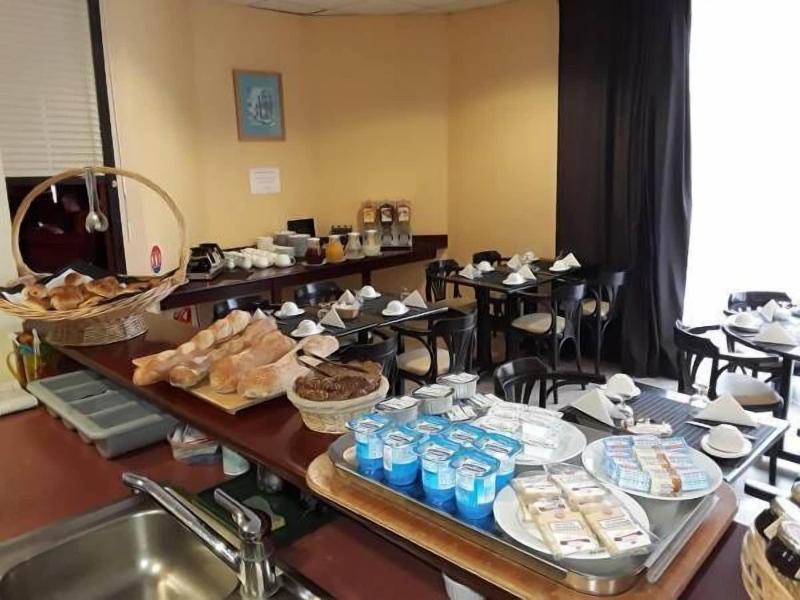 Les Hotels Dorele - Restoran