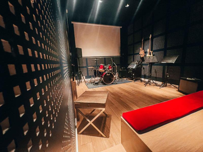 Le Magic Hall - Toplantı