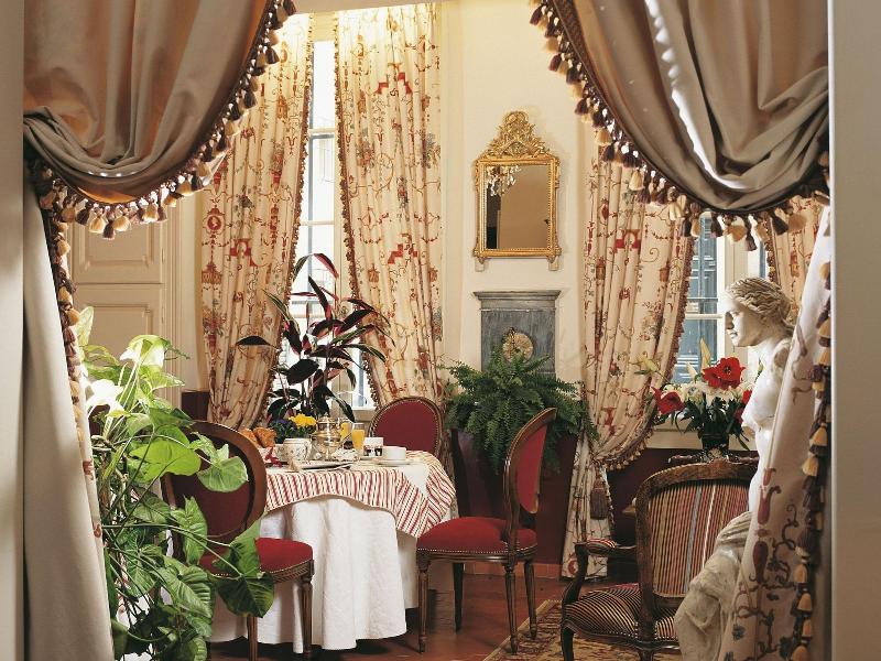 Hôtel Cardinal - Genel