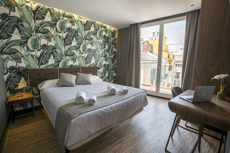 Málaga Premium Hotel - Genel