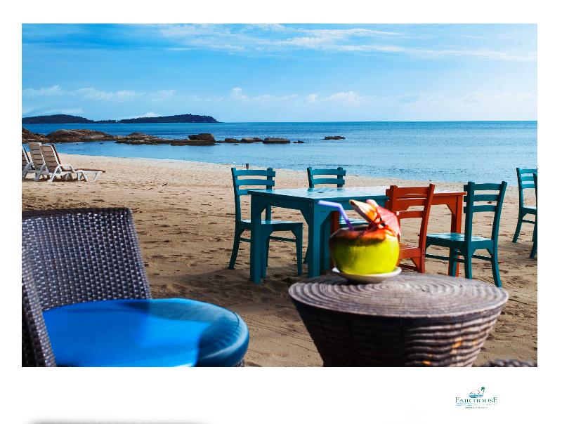 Fair House Beach Resort (SHA Extra+) - Bar