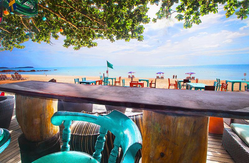 Fair House Beach Resort (SHA Extra+) - Bar