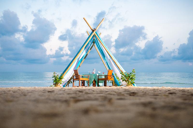Fair House Beach Resort (SHA Extra+) - Restoran