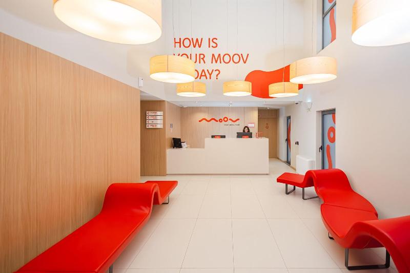 Moov Hotel Porto Norte - Lobi
