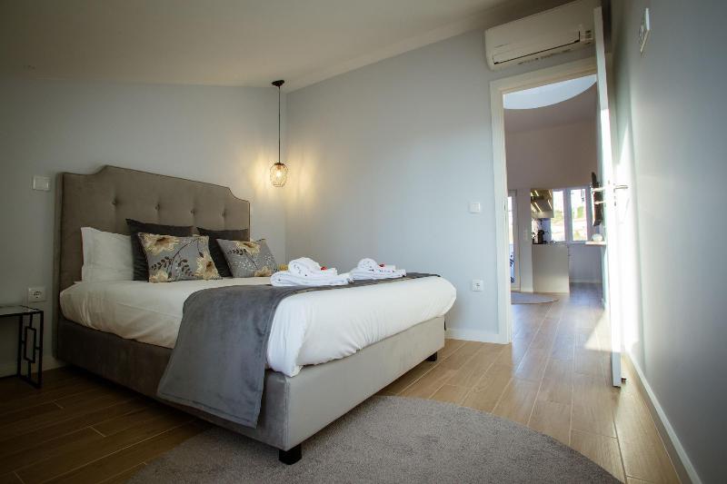 Porto Views & Wines by Porto City Hosts - Oda