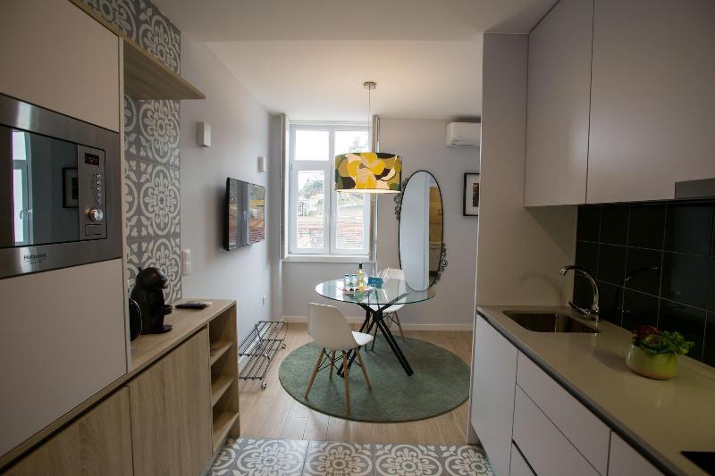 Porto Views & Wines by Porto City Hosts - Oda