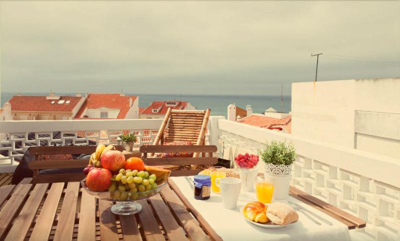 Nesha Surf Flat Ericeira Center - Restoran
