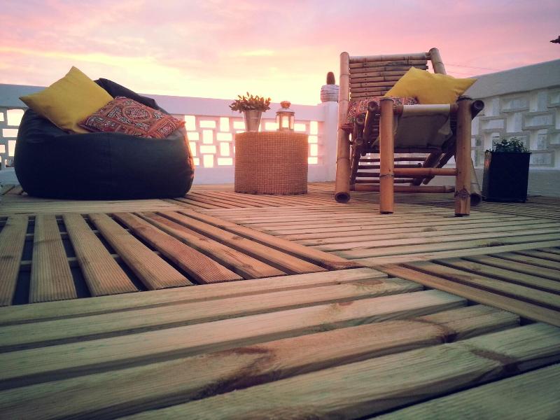 Nesha Surf Flat Ericeira Center - Teras