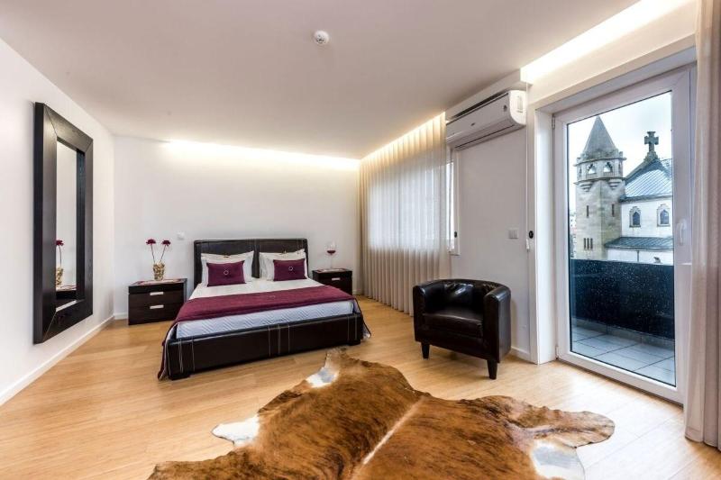 Lounge Inn - Genel