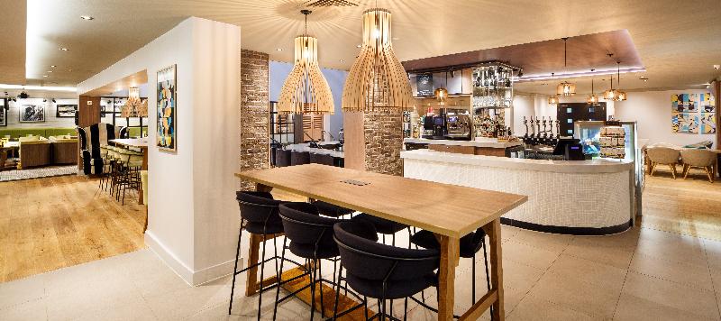 Holiday Inn Brentwood - Bar