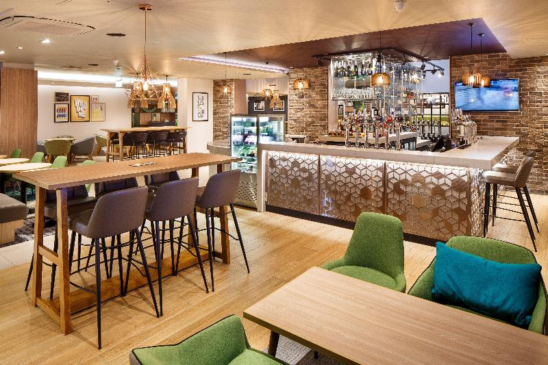 Holiday Inn Brentwood - Bar
