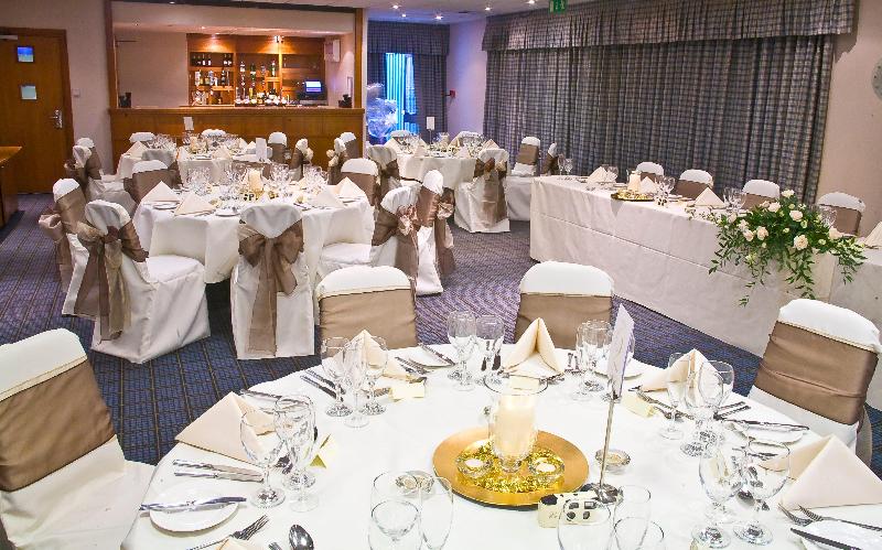 Holiday Inn Brentwood - Lobi