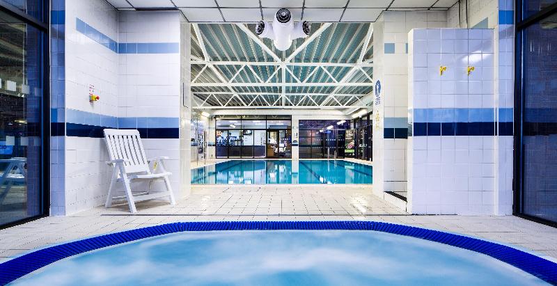 Holiday Inn Brentwood - Havuz