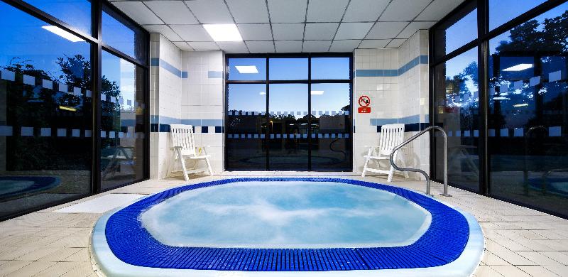 Holiday Inn Brentwood - Havuz