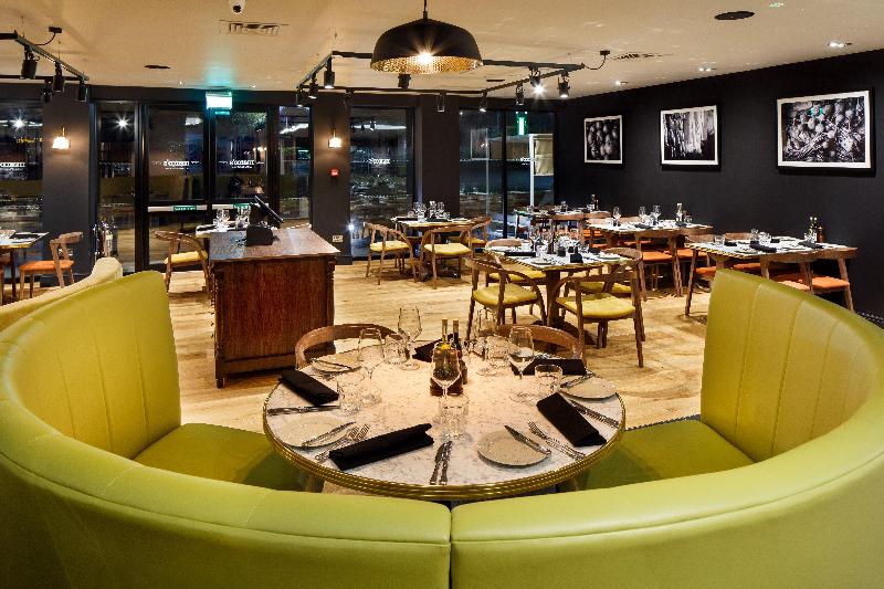 Holiday Inn Brentwood - Restoran