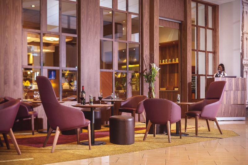 Movenpick Hotel Zurich Regensdorf - Lobi