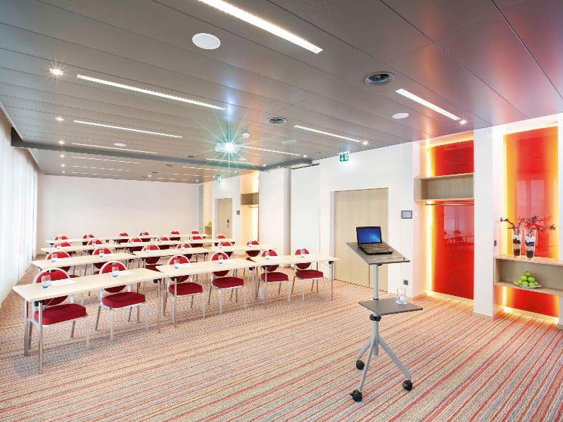 Movenpick Hotel Zurich Regensdorf - Genel