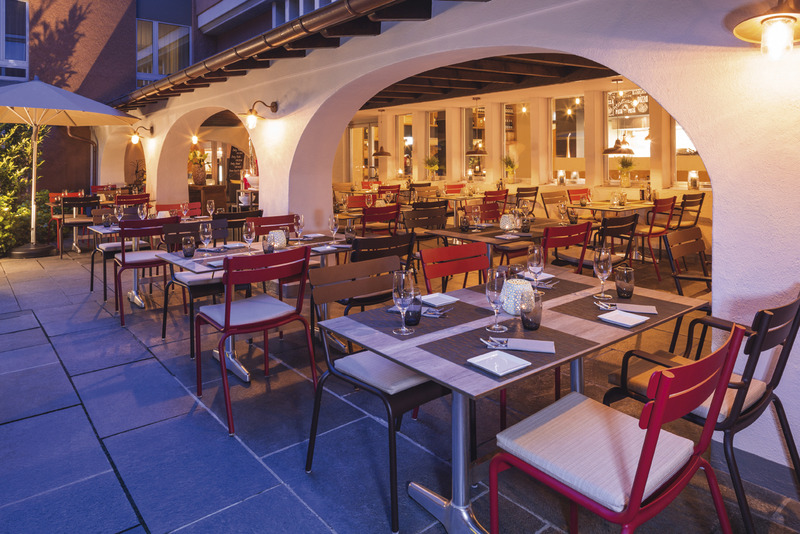 Movenpick Hotel Zurich Regensdorf - Teras