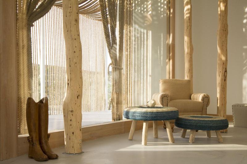 Aelia Wellness Retreat - Bar