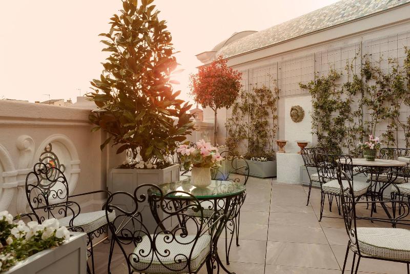 Relais & Châteaux Heritage Madrid - Genel