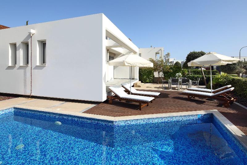 Paradise Cove Luxurious Beach Villas - Aktivite