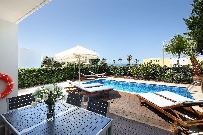 Paradise Cove Luxurious Beach Villas - Aktivite