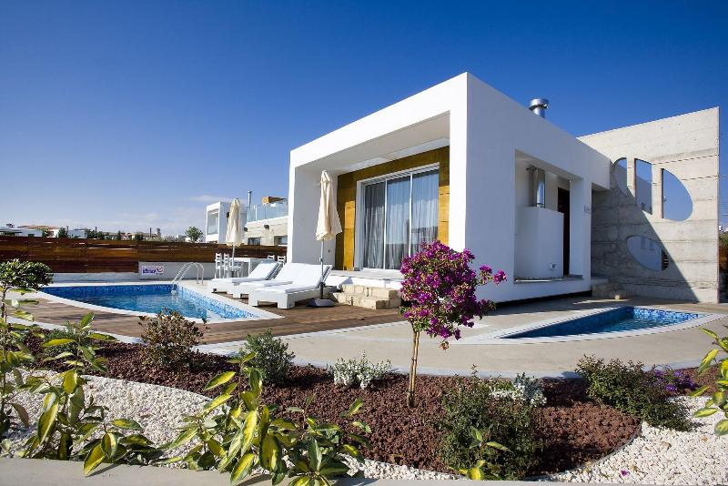 Paradise Cove Luxurious Beach Villas - Oda
