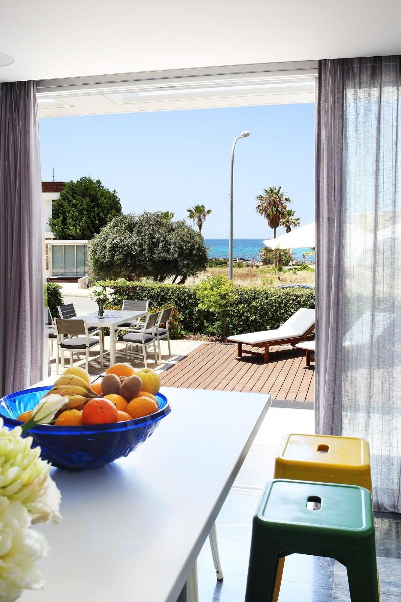 Paradise Cove Luxurious Beach Villas - Oda