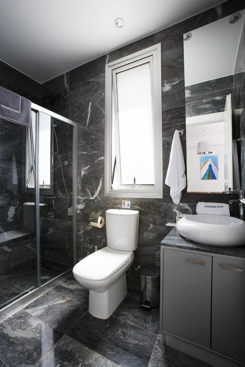 Paradise Cove Luxurious Beach Villas - Oda