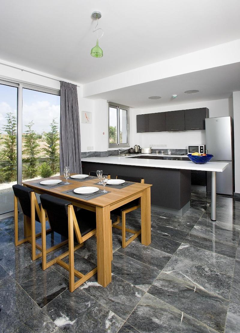 Paradise Cove Luxurious Beach Villas - Oda