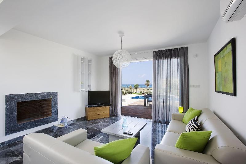 Paradise Cove Luxurious Beach Villas - Oda