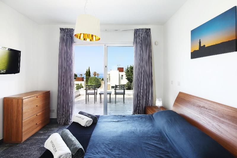 Paradise Cove Luxurious Beach Villas - Oda