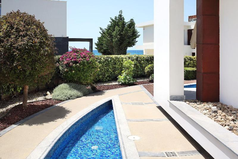 Paradise Cove Luxurious Beach Villas - Plaj