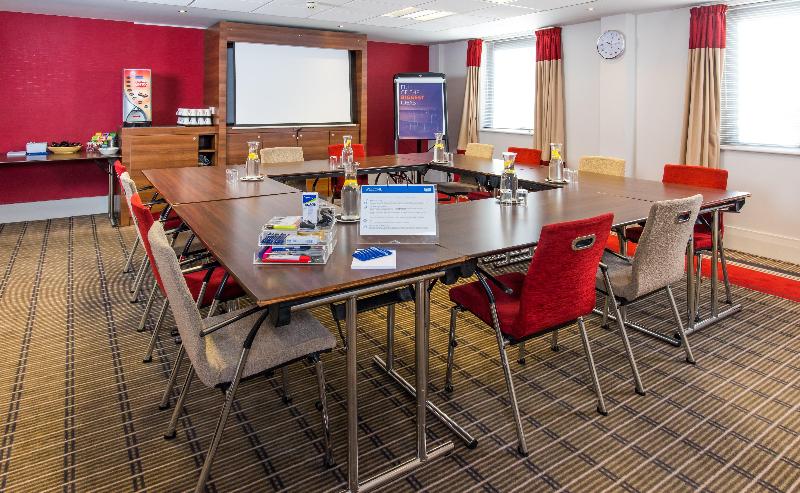 Holiday Inn Express Milton Keynes - Toplantı