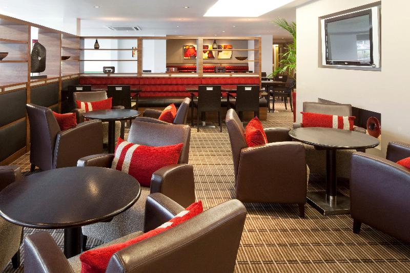 Holiday Inn Express Milton Keynes - Restoran