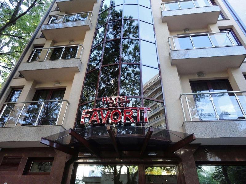 Hotel Favorit - Genel