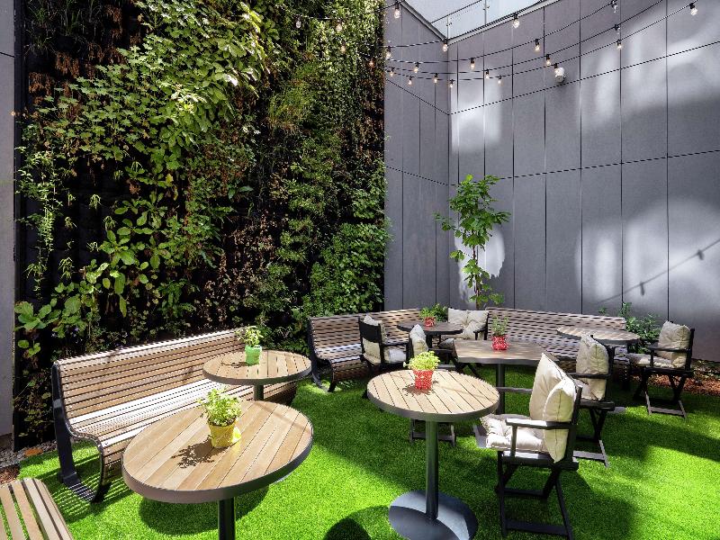 Hilton Garden Inn Budapest City Centre - Teras