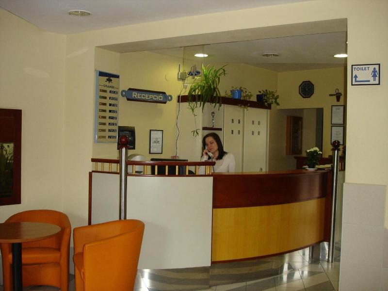 Tisza Alfa Hotel - Lobi