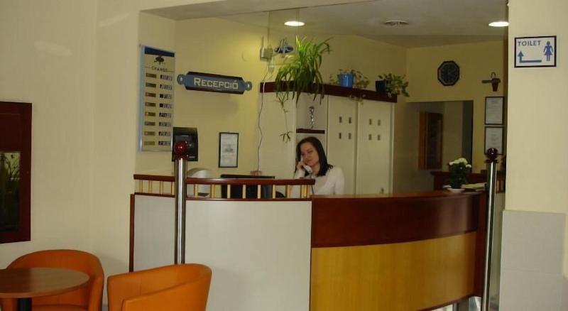 Tisza Alfa Hotel - Lobi