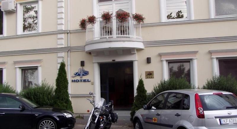 Tisza Alfa Hotel - Genel
