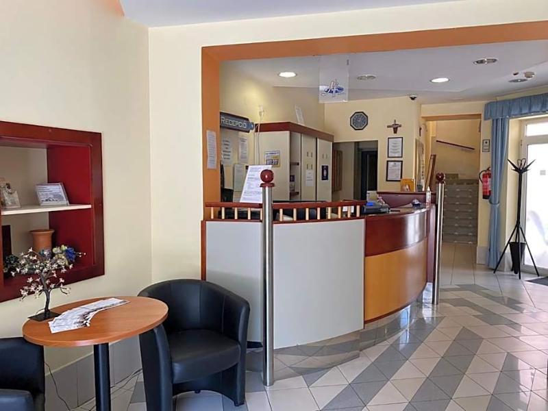 Tisza Alfa Hotel - Genel