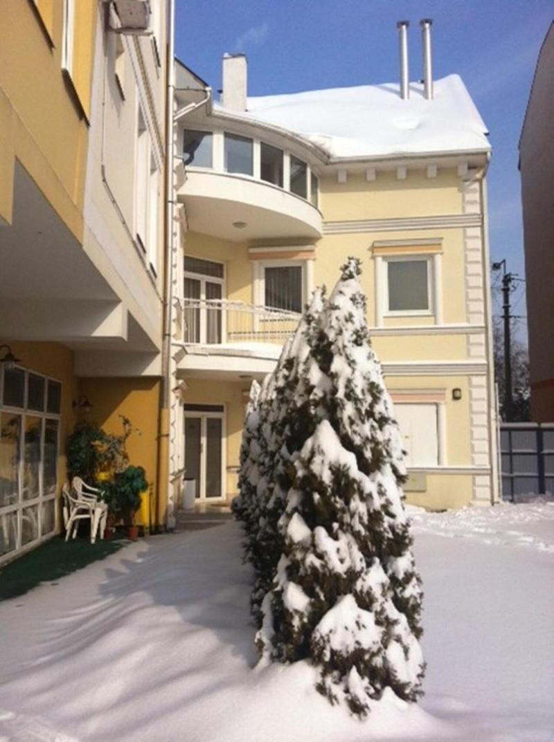 Tisza Alfa Hotel - Genel