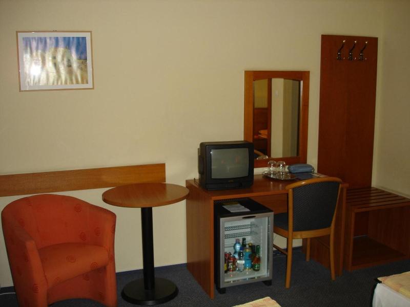 Tisza Alfa Hotel - Genel