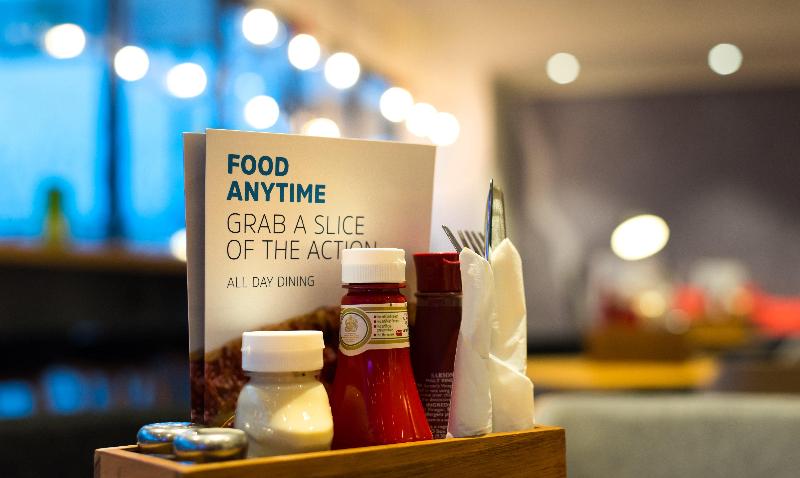 Holiday Inn Express Exeter - City Centre - Restoran