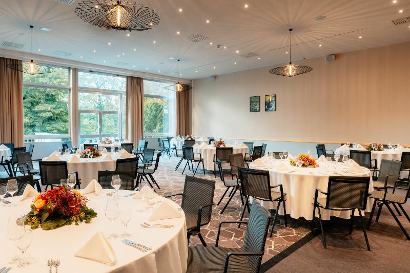 Leonardo Royal Hotel Koeln-Am Stadtwald - Toplantı