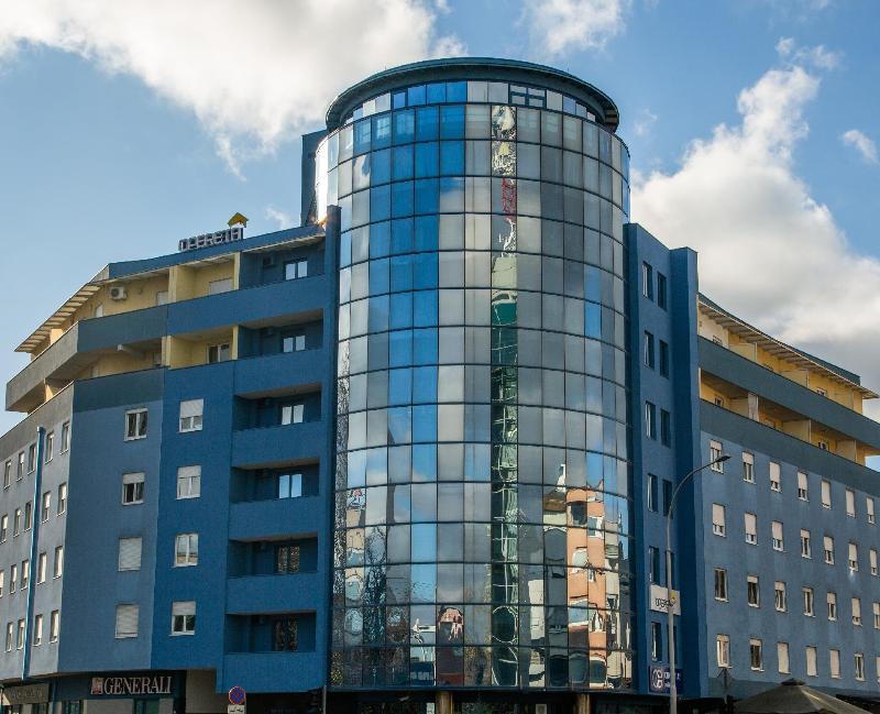 Hotel Blue - Genel