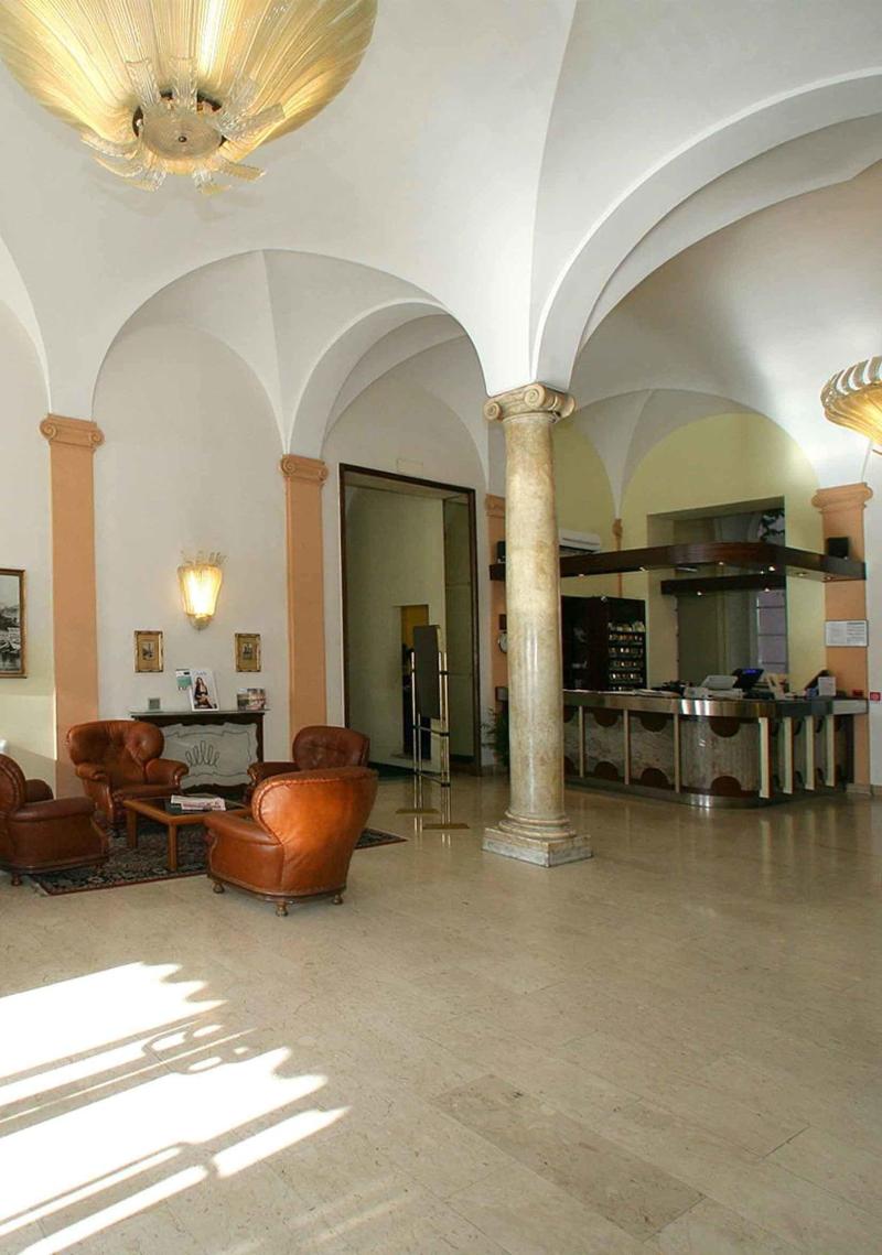 Grand Hotel Mediterranée - Bar