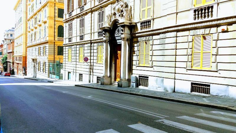 Genova46 Suites & Rooms - Genel